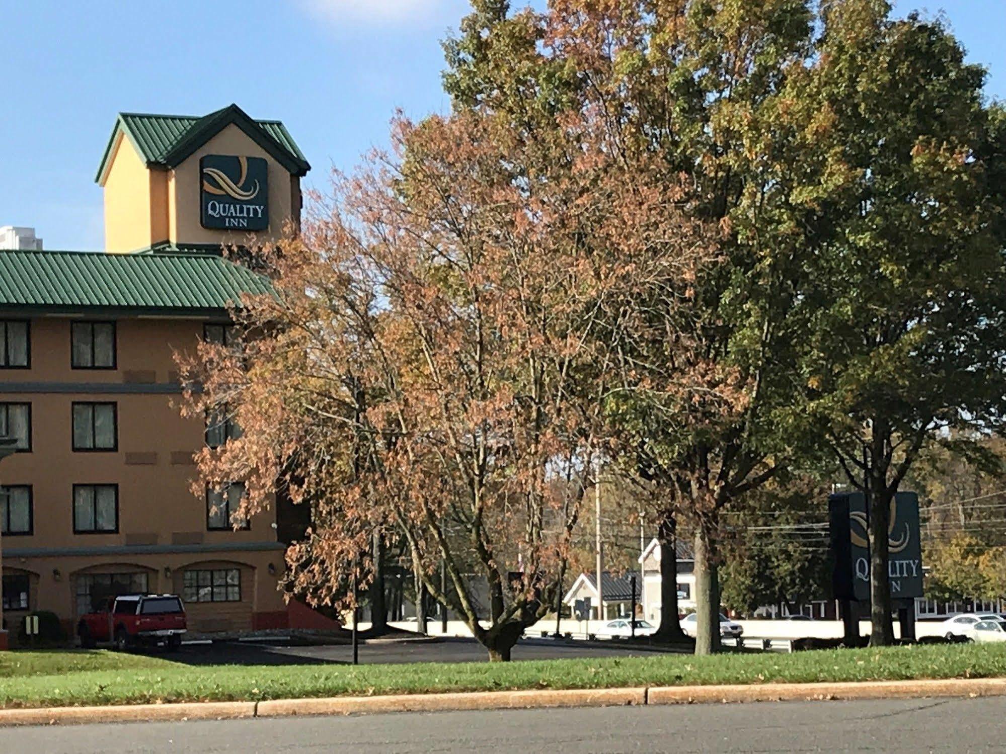 Quality Inn Near Princeton Lawrence Kültér fotó